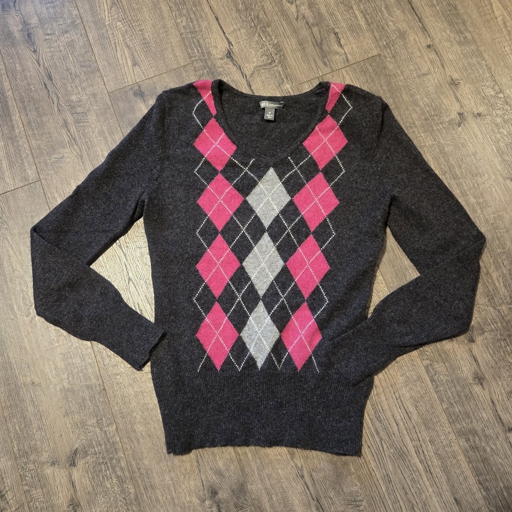 Apt 9 Womens M Argyle Sweater 100% Cashmere Pink Gray V Neck Preppy College